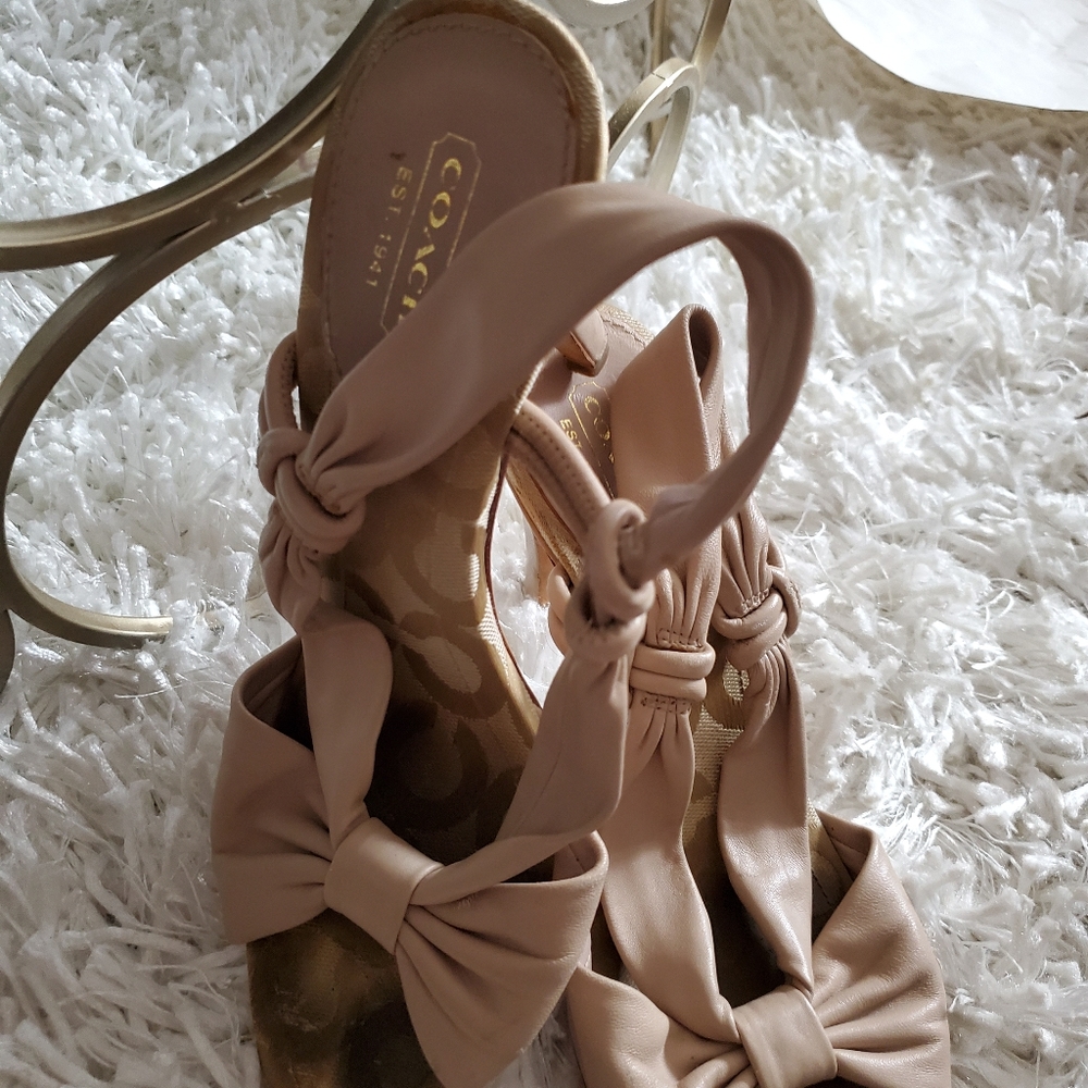 Coach leather 3inch heeled sandals